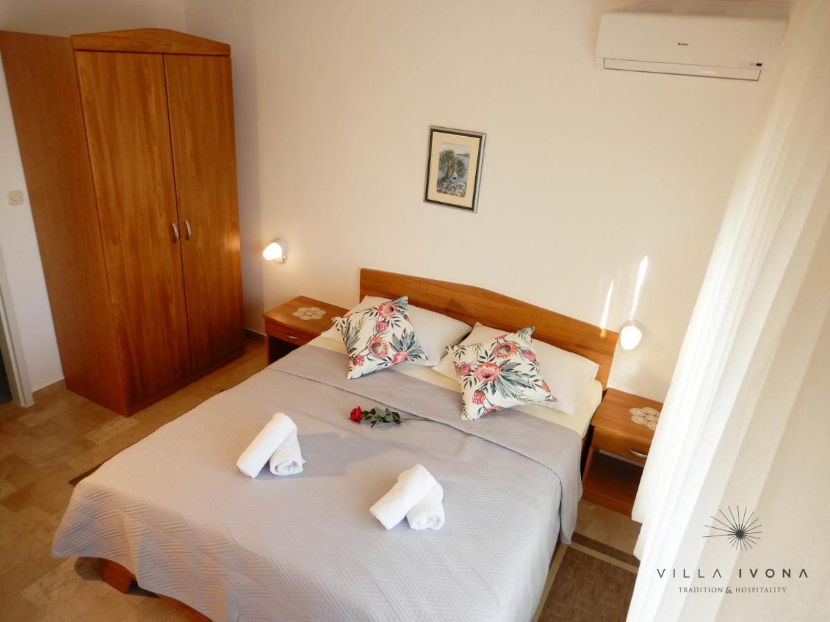 Baška Voda Bed And Breakfast Ivona المظهر الخارجي الصورة
