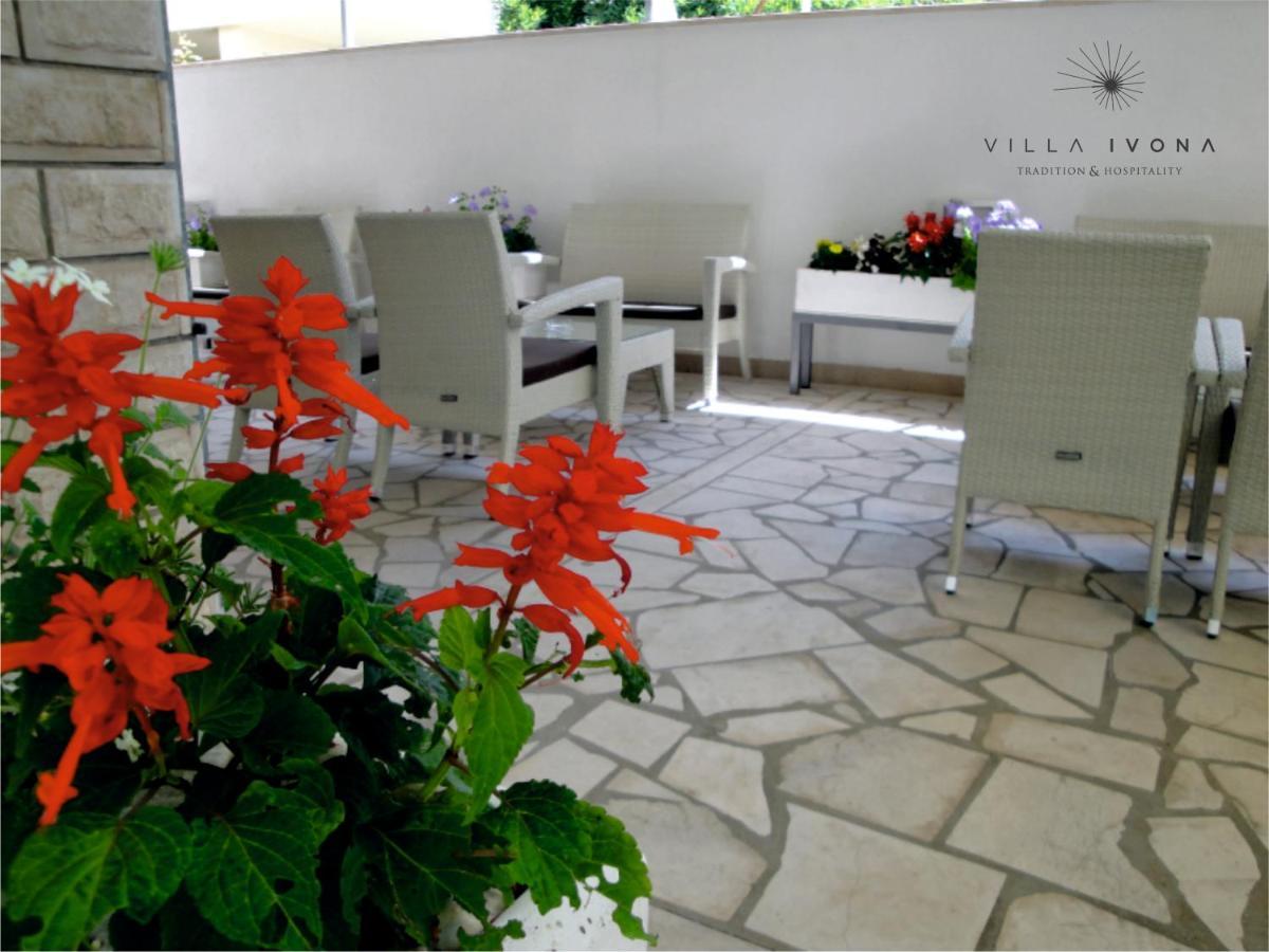 Baška Voda Bed And Breakfast Ivona المظهر الخارجي الصورة